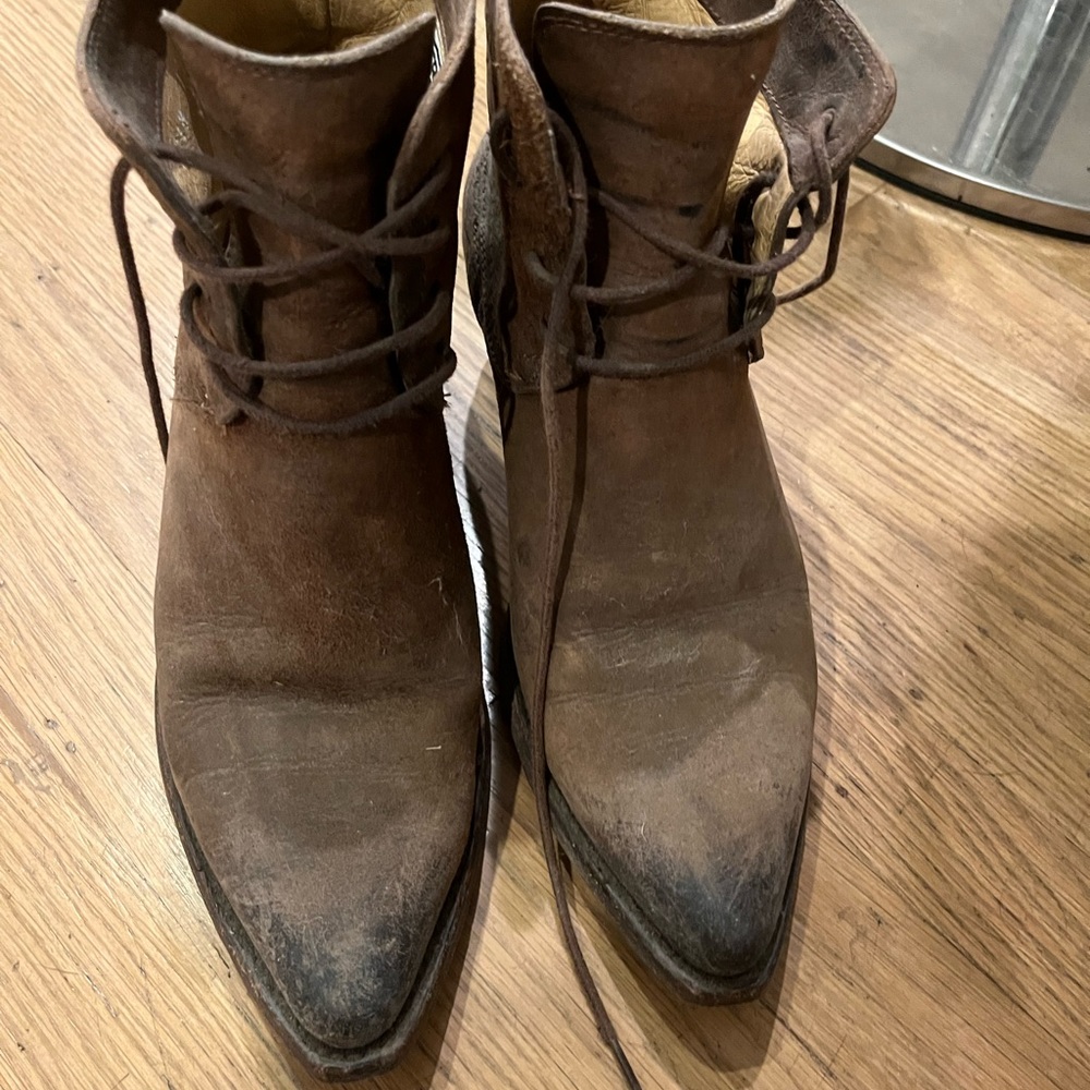 Brown suede leather Frye boots